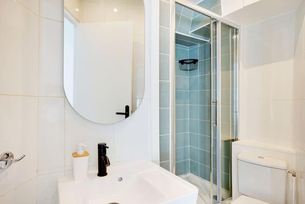 Magnifique 3 Pieces Paris 18Eme Apartment Ngoại thất bức ảnh